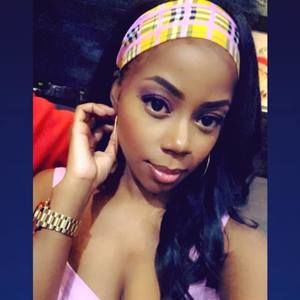 Meet your Posher, Latisha